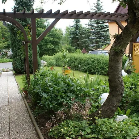 Schelle Holiday home Altenberg